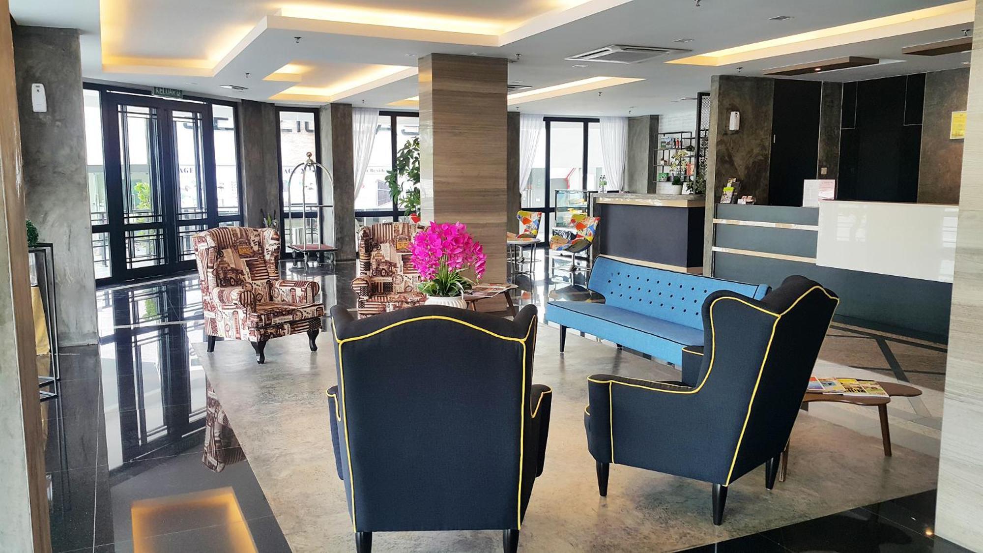 Manhattan Hotel Ипох Екстериор снимка