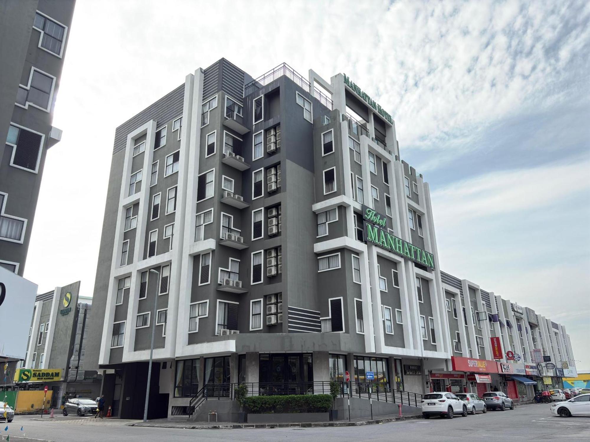 Manhattan Hotel Ипох Екстериор снимка