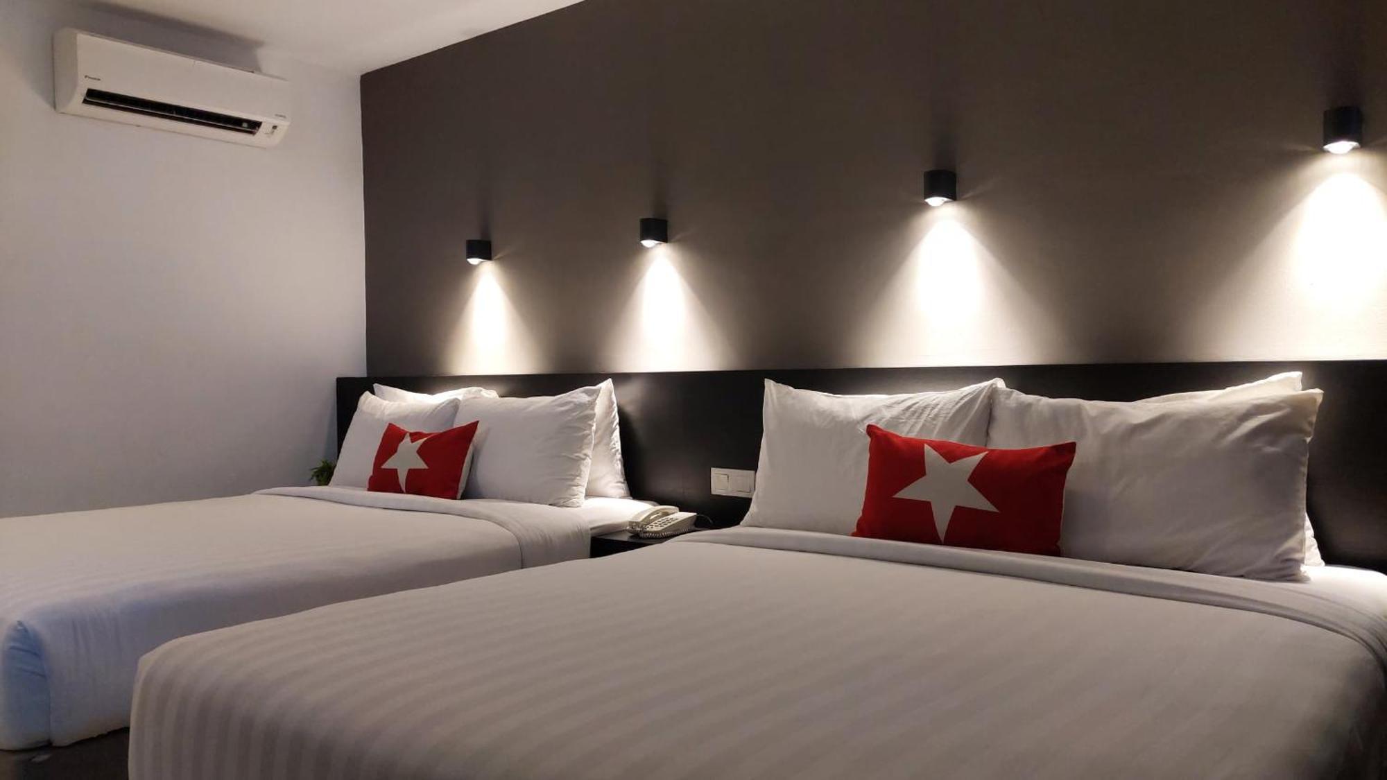 Manhattan Hotel Ипох Екстериор снимка