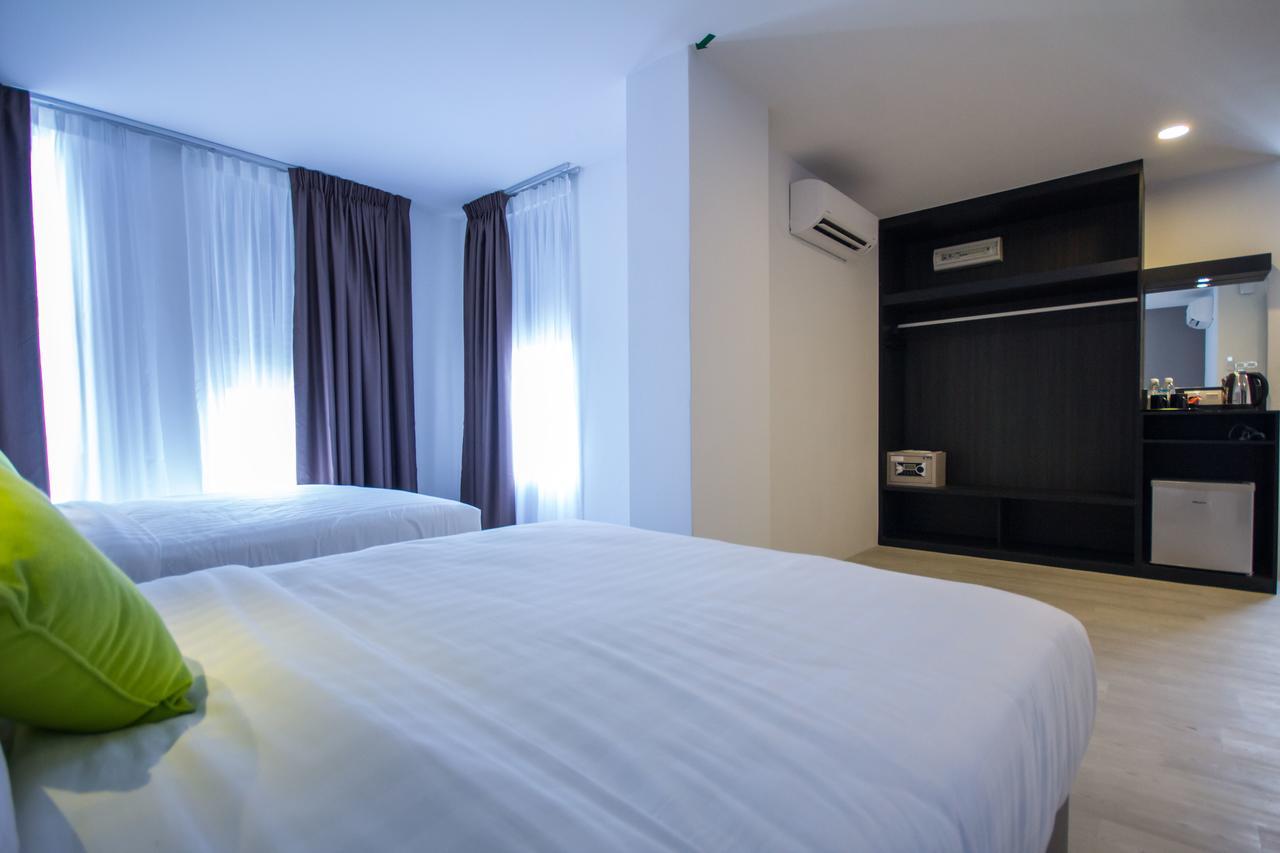 Manhattan Hotel Ипох Екстериор снимка